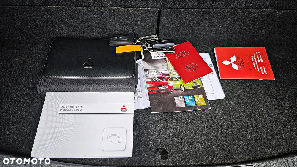 Mitsubishi Outlander - 39