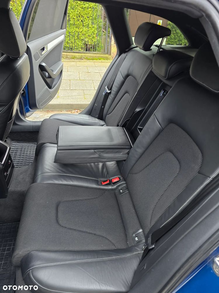 Audi A4 Avant - 10