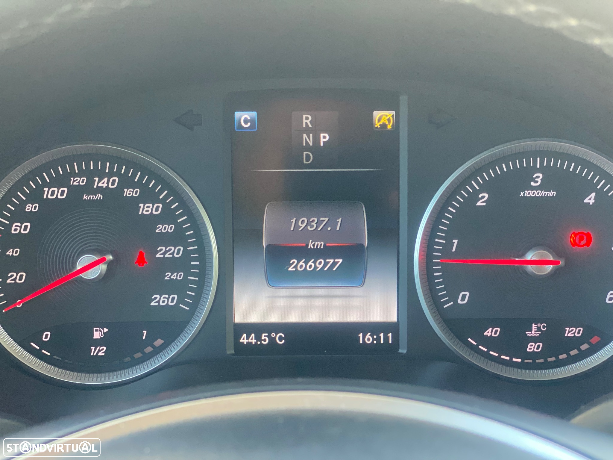 Mercedes-Benz GLC 220 d 4Matic 9G-TRONIC Exclusive - 30