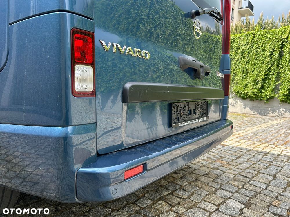 Opel Vivaro - 11