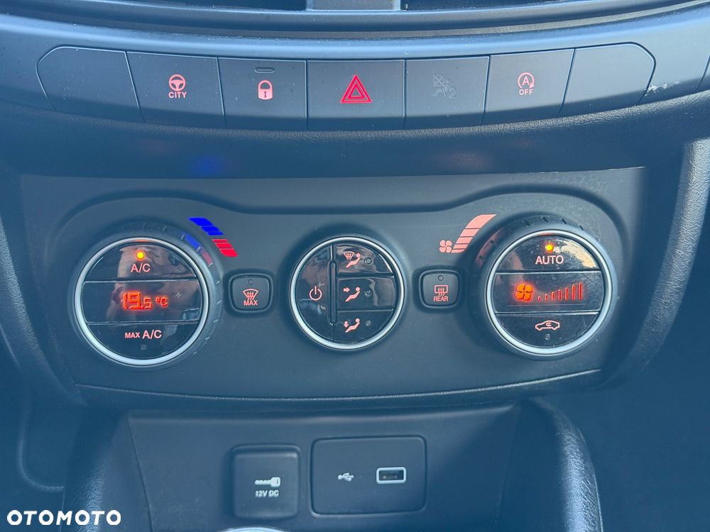 Fiat Tipo 1.4 T-Jet Lounge - 21