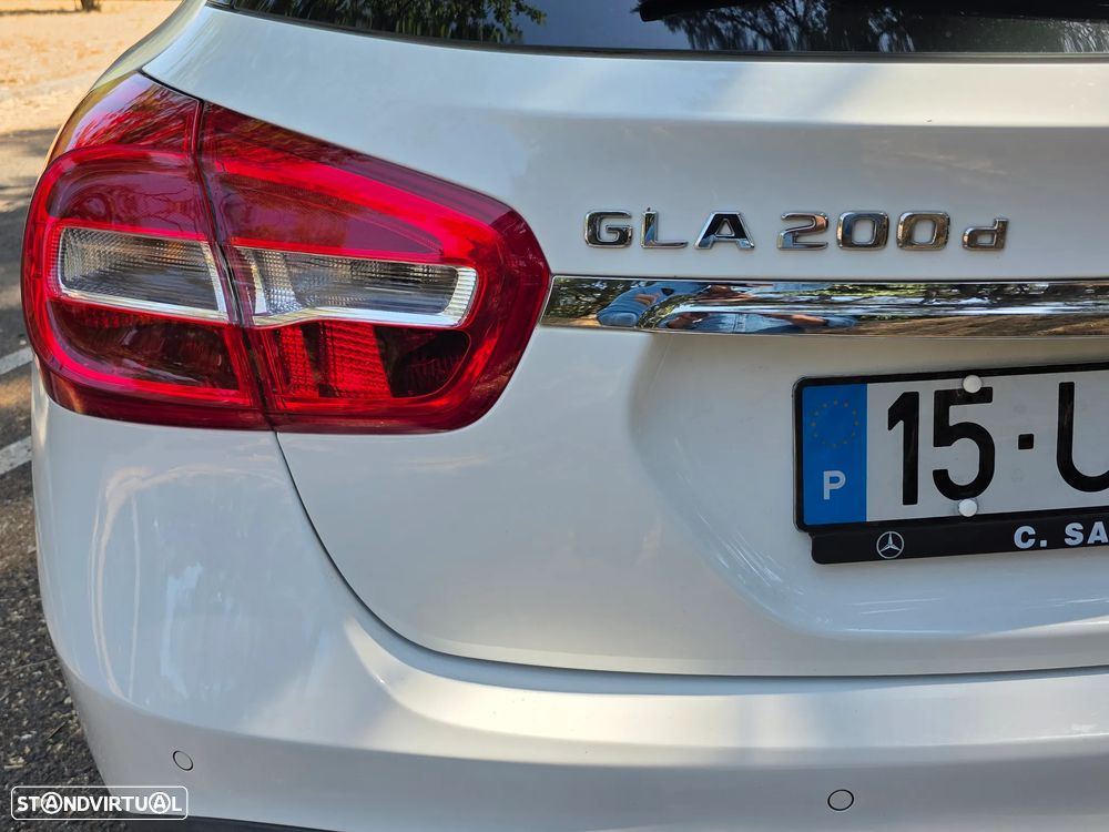Mercedes-Benz GLA 200 d Urban Aut. - 8