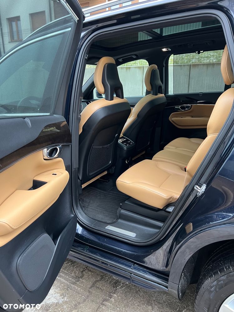 Volvo XC 90 D4 FWD Momentum 7os - 16