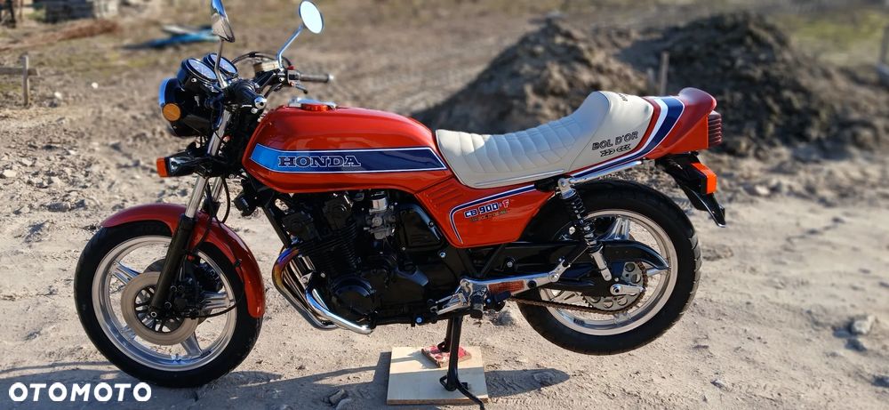 Honda CB - 3