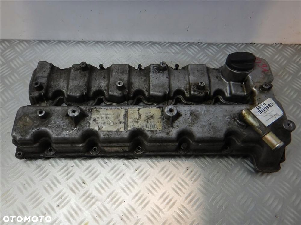 Pokrywa zaworów Ssang Yong Rodius 2004-2013 2,7 XDI - 1