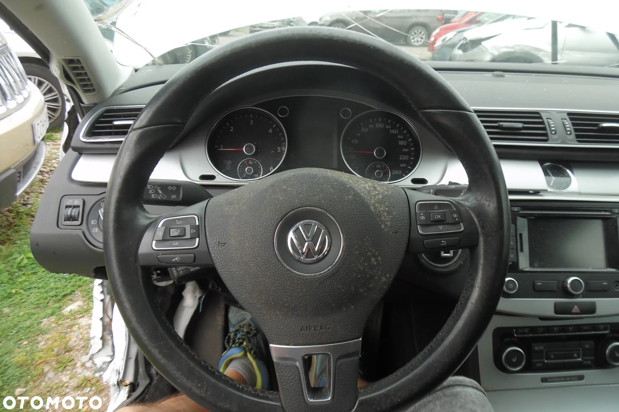 Volkswagen Passat 1.6 TDI Comfortline - 10