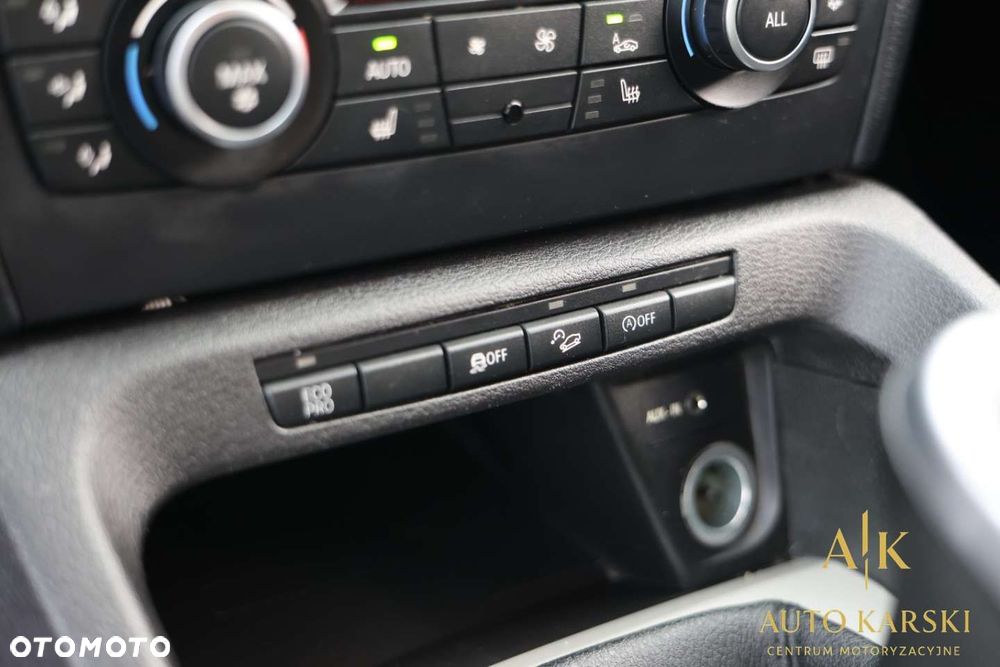 BMW X1 xDrive18d Sport Line - 25