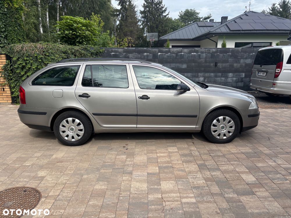 Skoda Octavia - 8