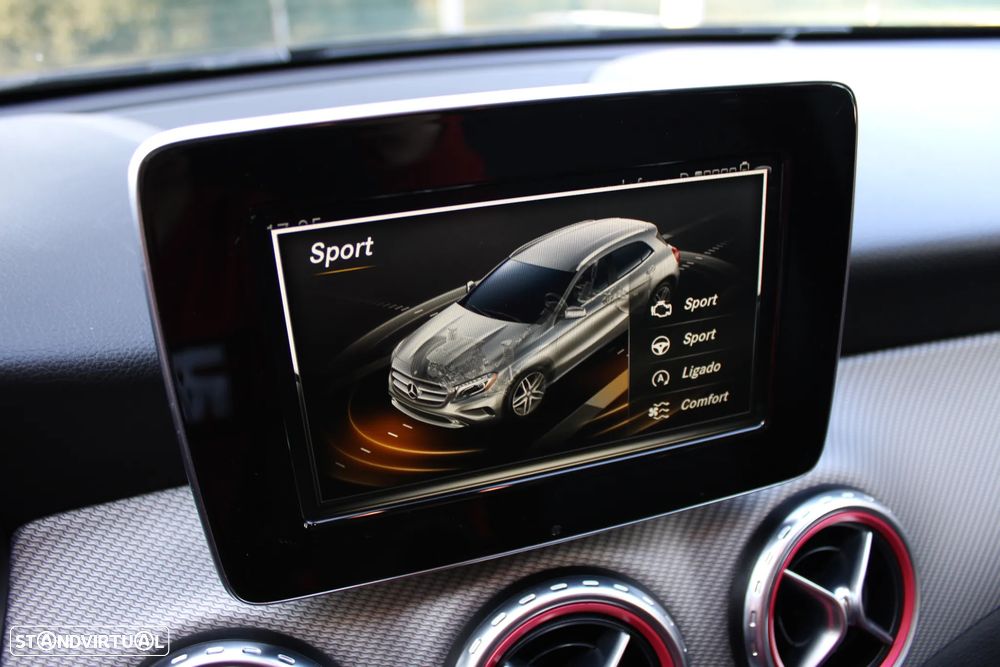 Mercedes-Benz GLA 180 d 7G-DCT Urban - 25