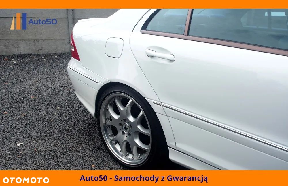 Mercedes-Benz Klasa C - 16