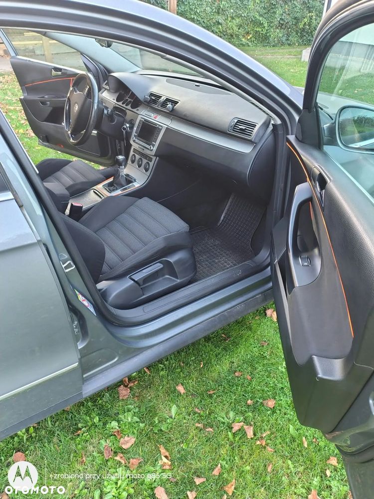 Volkswagen Passat - 7