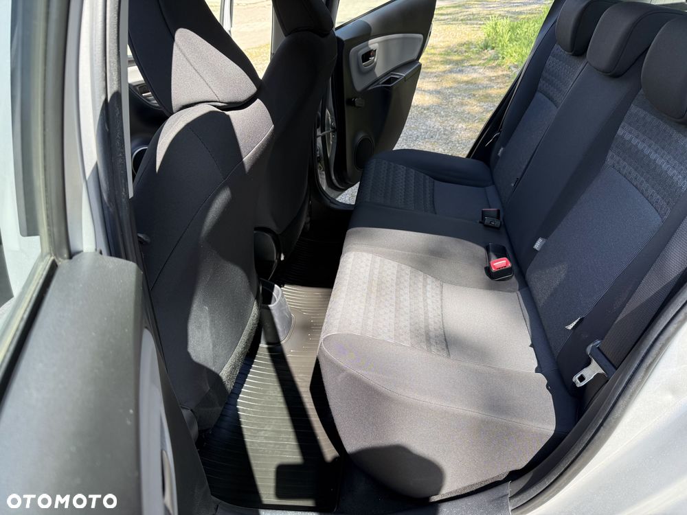 Toyota Yaris 1.0 Active - 23
