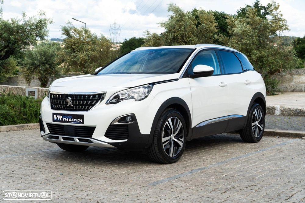 Peugeot 3008 1.2 PureTech Allure Pack - 4