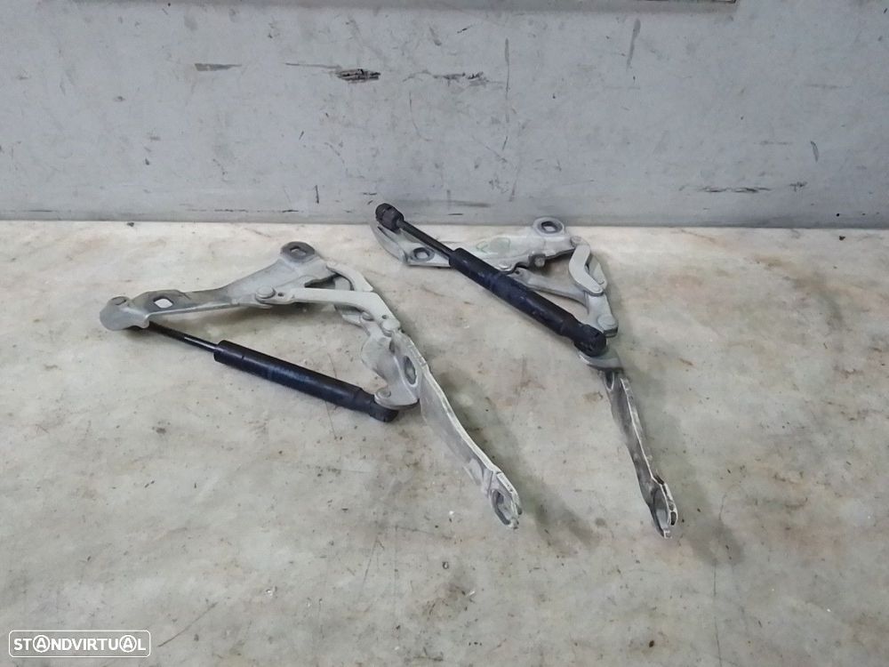 Dobradiças Capot Esq Mini Mini Clubman (R55) - 2