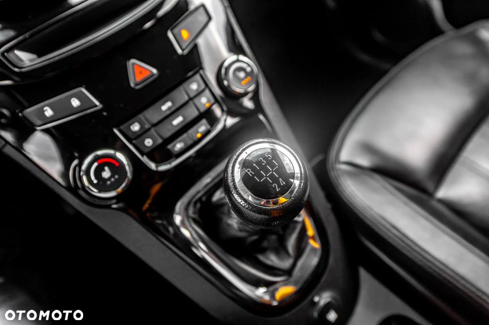 Chevrolet Orlando - 30