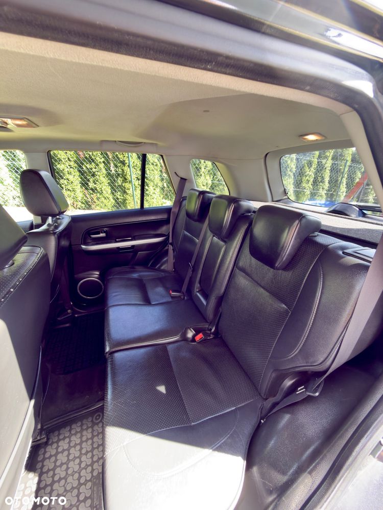 Suzuki Grand Vitara 1.9 DDiS De Luxe - 17
