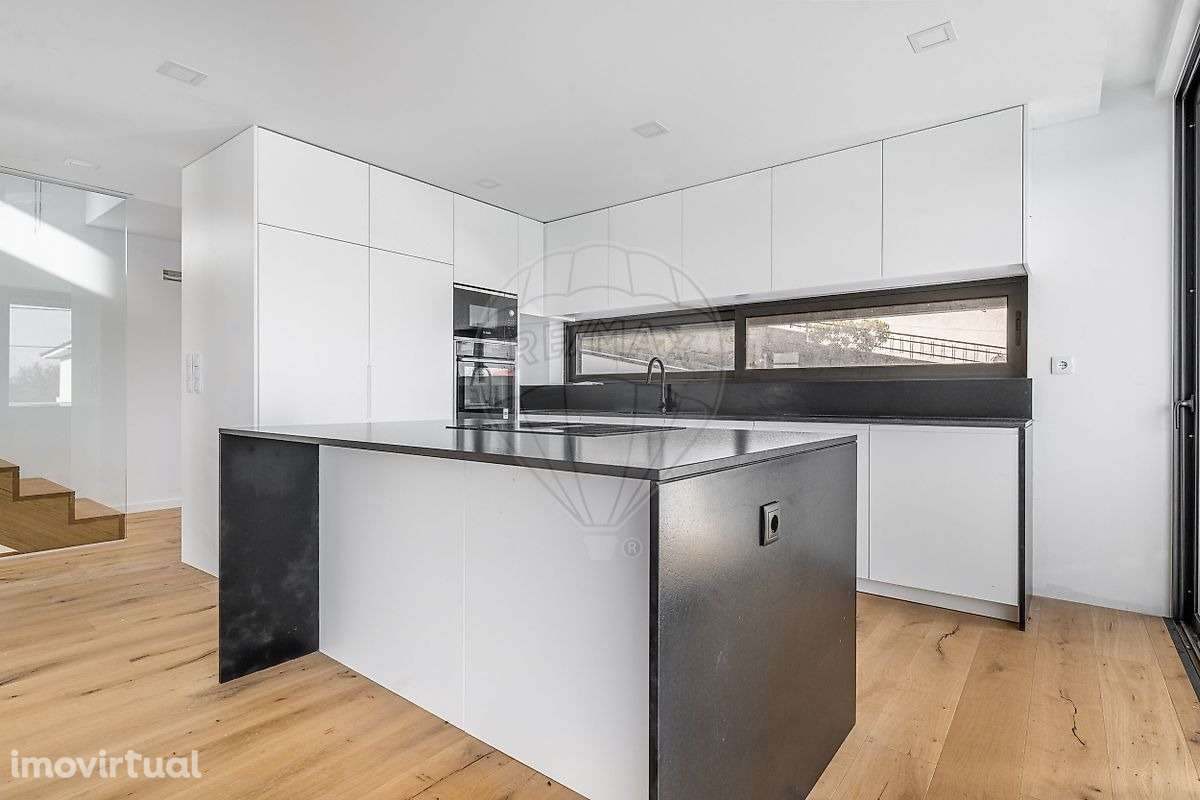 Moradia NOVA T4 em Brufe, Vila Nova de Famalicão - Grande imagem: 3/36