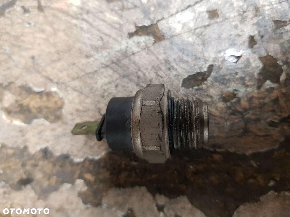 Czujnik temperatury chłodnicy Honda GL1500 Gold Wing - 5