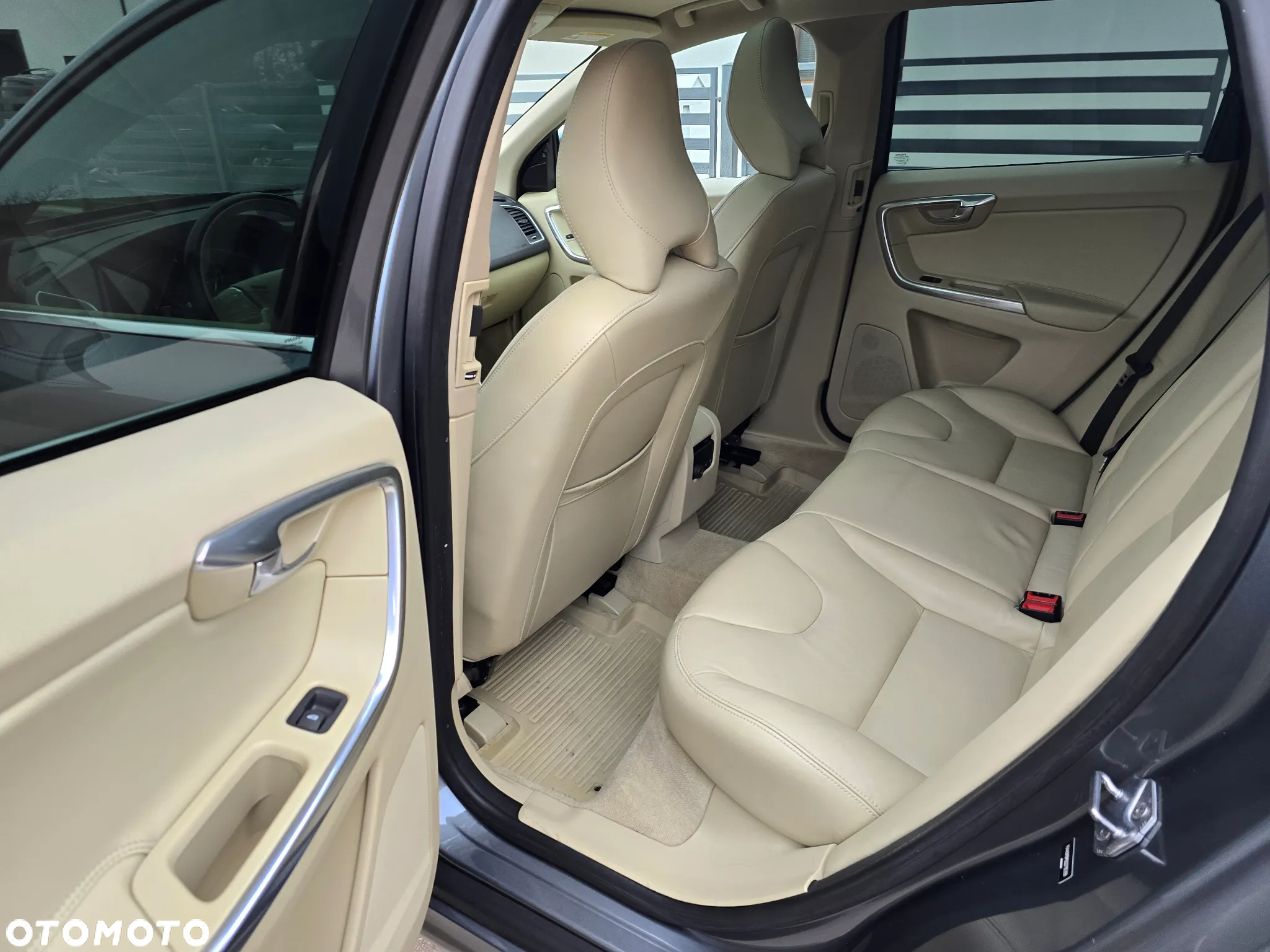Volvo XC 60 - 9