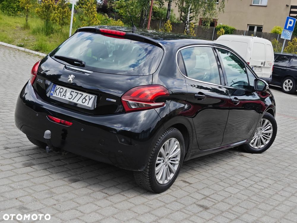 Peugeot 208 1.2 PureTech Style - 5