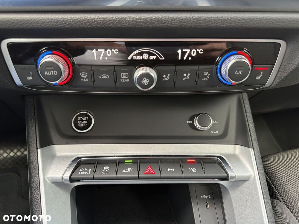 Audi Q3 Sportback - 24