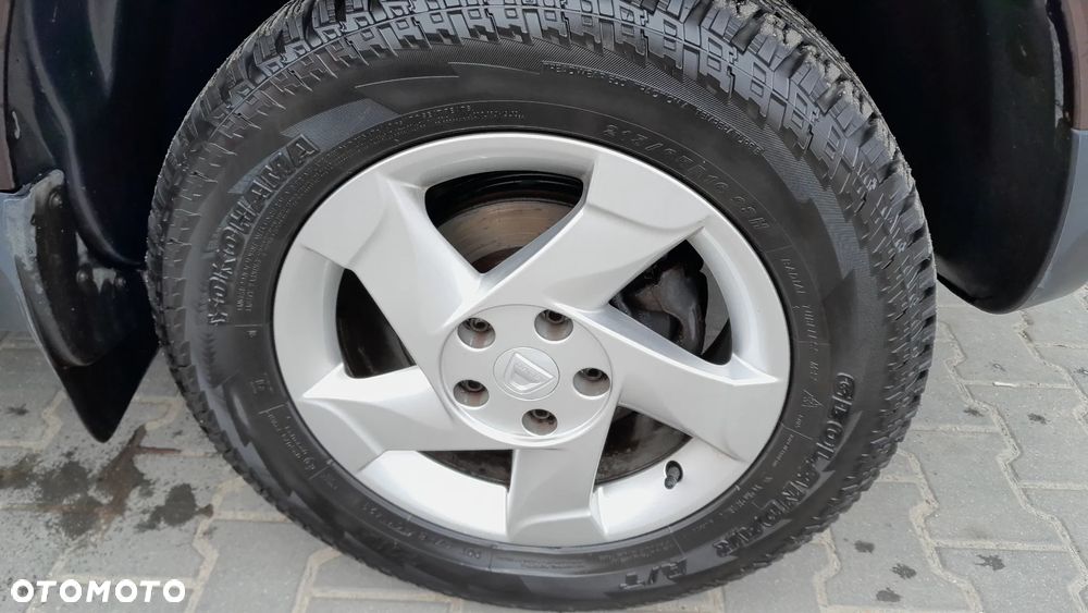 Dacia Duster 1.6 SCe Laureate S&S - 4
