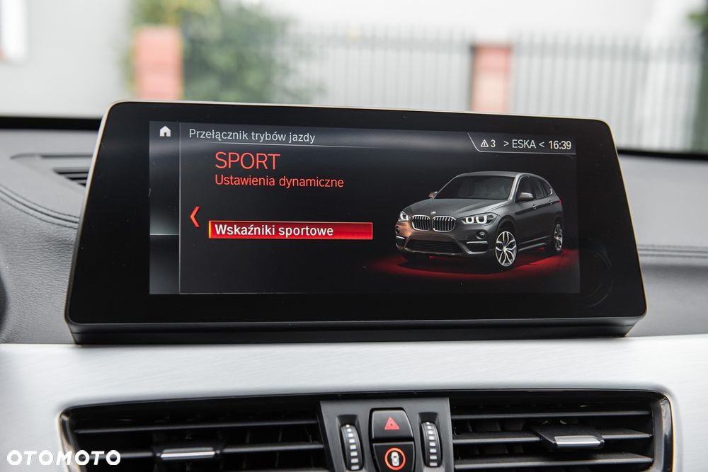 BMW X1 xDrive20d Sport Line sport - 25
