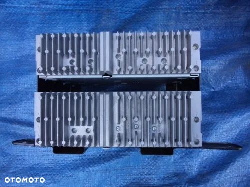 WZMACNIACZ RADIA AUDIO YS3379 12773379 SAAB 9-3 93 II LIFT