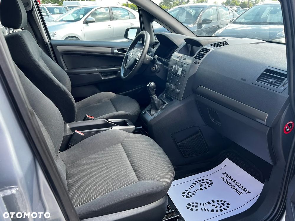 Opel Zafira 1.6 Cosmo - 9