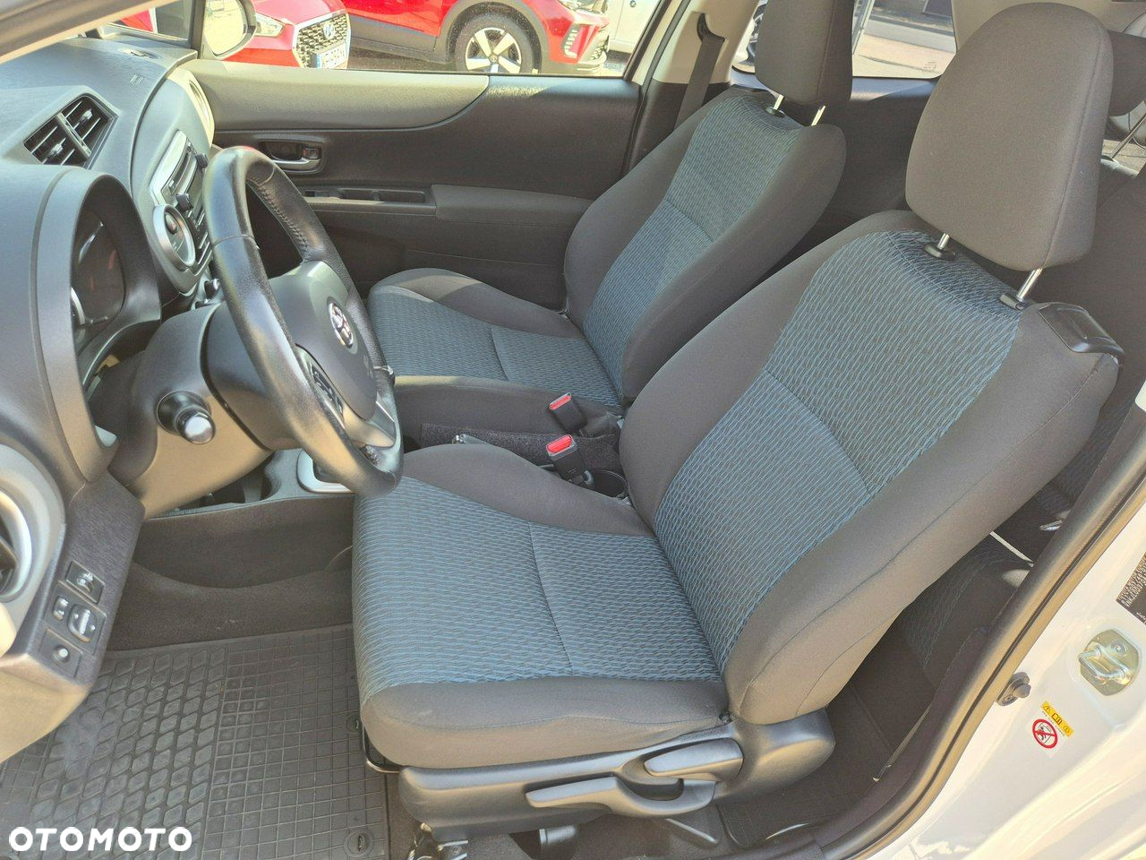 Toyota Yaris 1.0 Active - 23