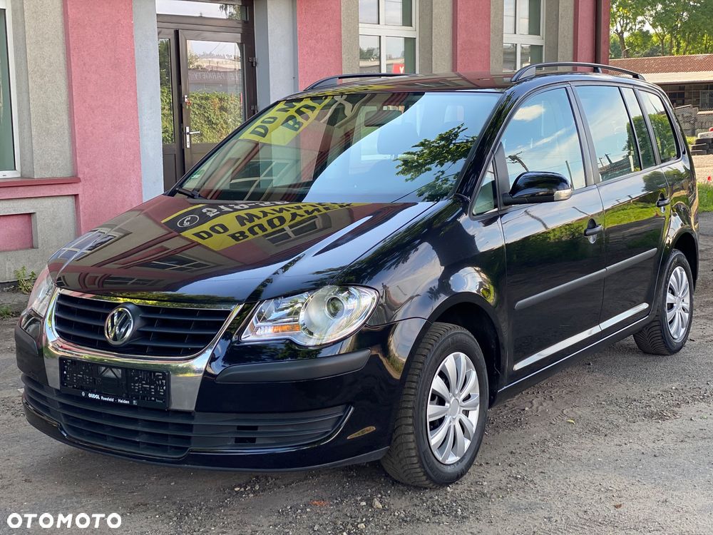Volkswagen Touran - 2