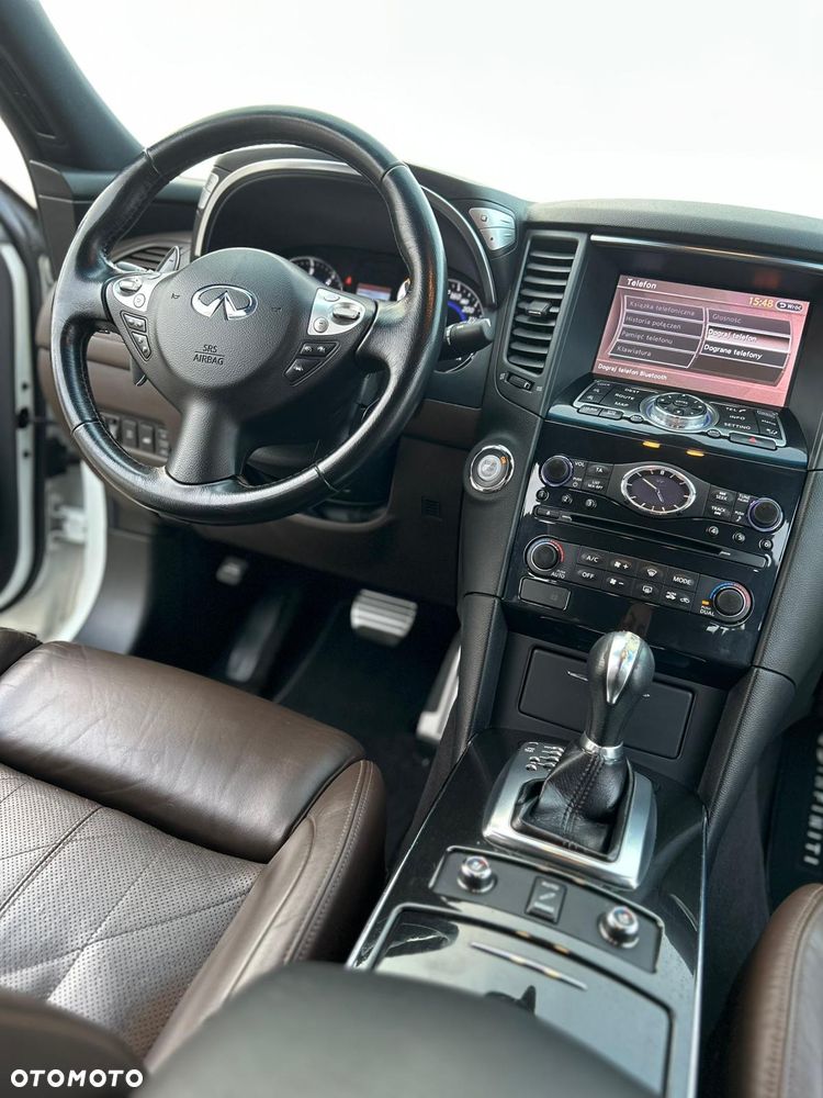 Infiniti FX FX30d S - 2