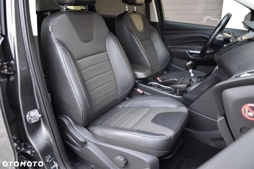 Ford Kuga 2.0 TDCi AWD Titanium - 18