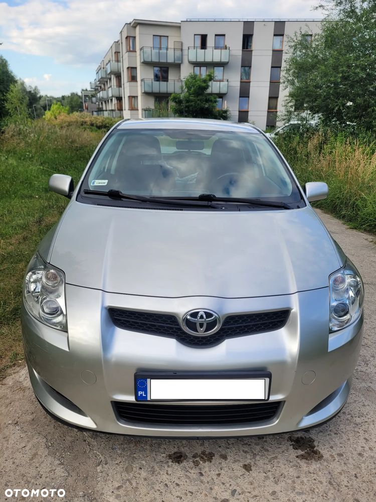 Toyota Auris 2.0 D-4D Sol - 4