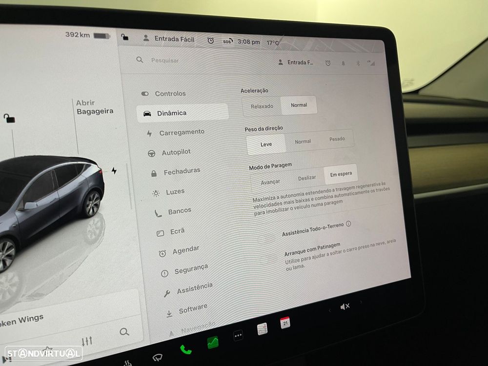 Tesla Model Y Long Range Dual Motor AWD - 32