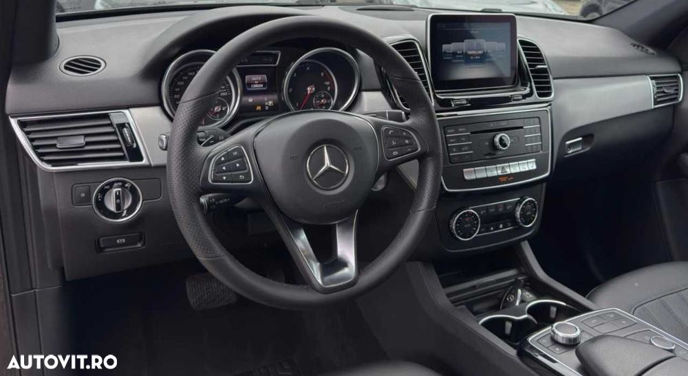 Mercedes-Benz GLE 250 d 4MATIC - 24