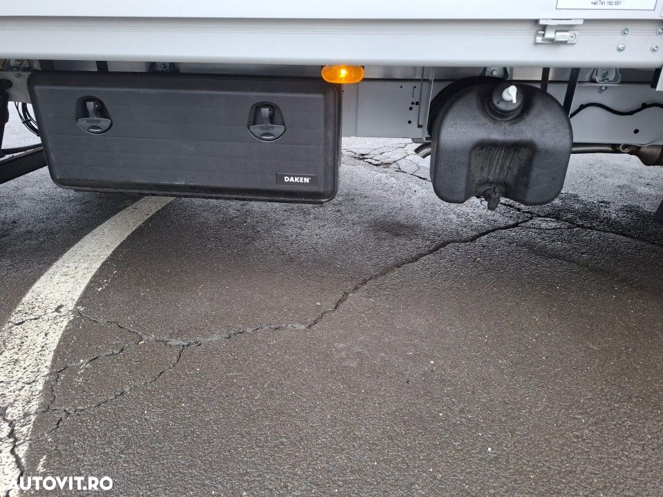 Ford Transit - 18
