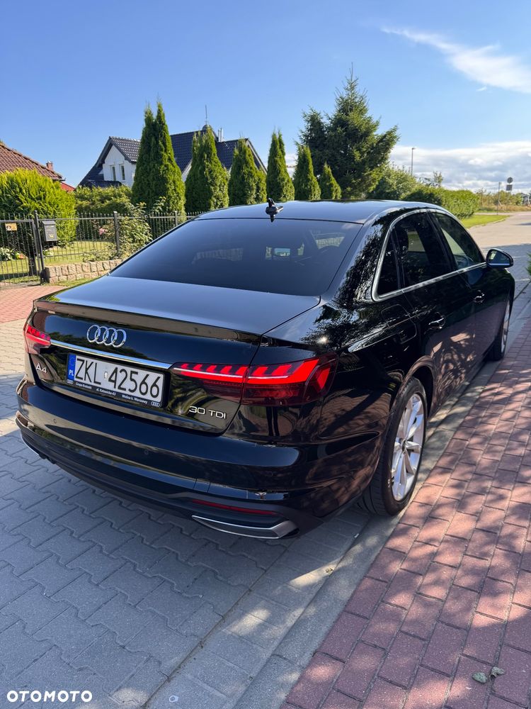 Audi A4 Limousine 30 TDI mHEV Advanced S tronic - 6