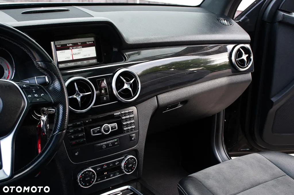 Mercedes-Benz GLK 220 CDI 4Matic (BlueEFFICIENCY) 7G-TRONIC - 26