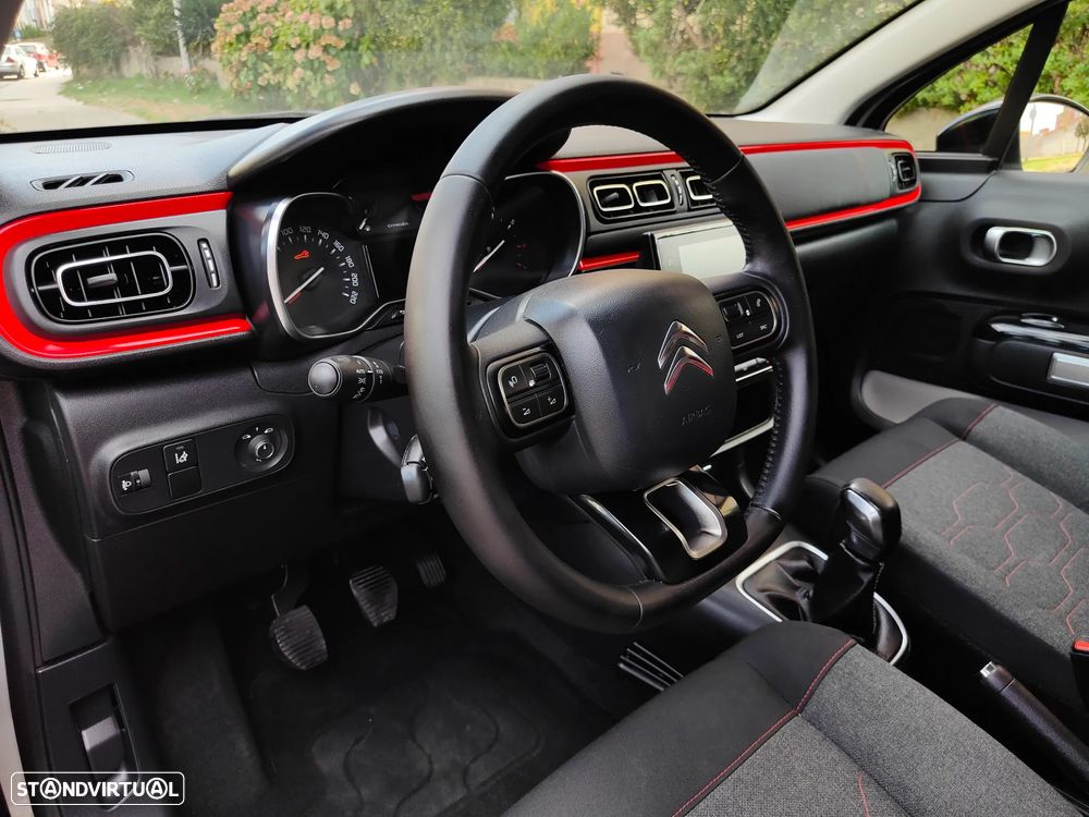 Citroën C3 1.2 PureTech Shine - 28