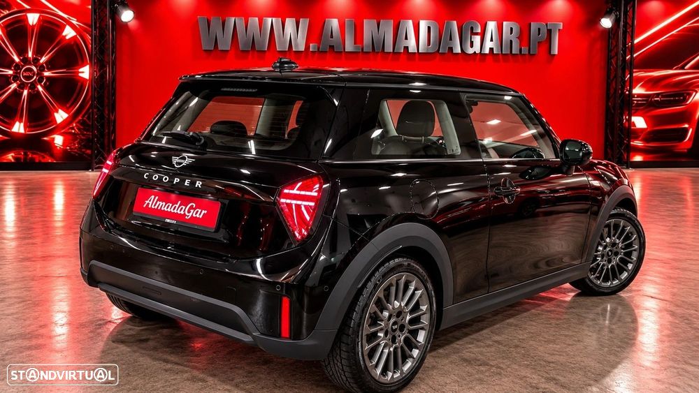 MINI 3 Portas Cooper C Essential - 5