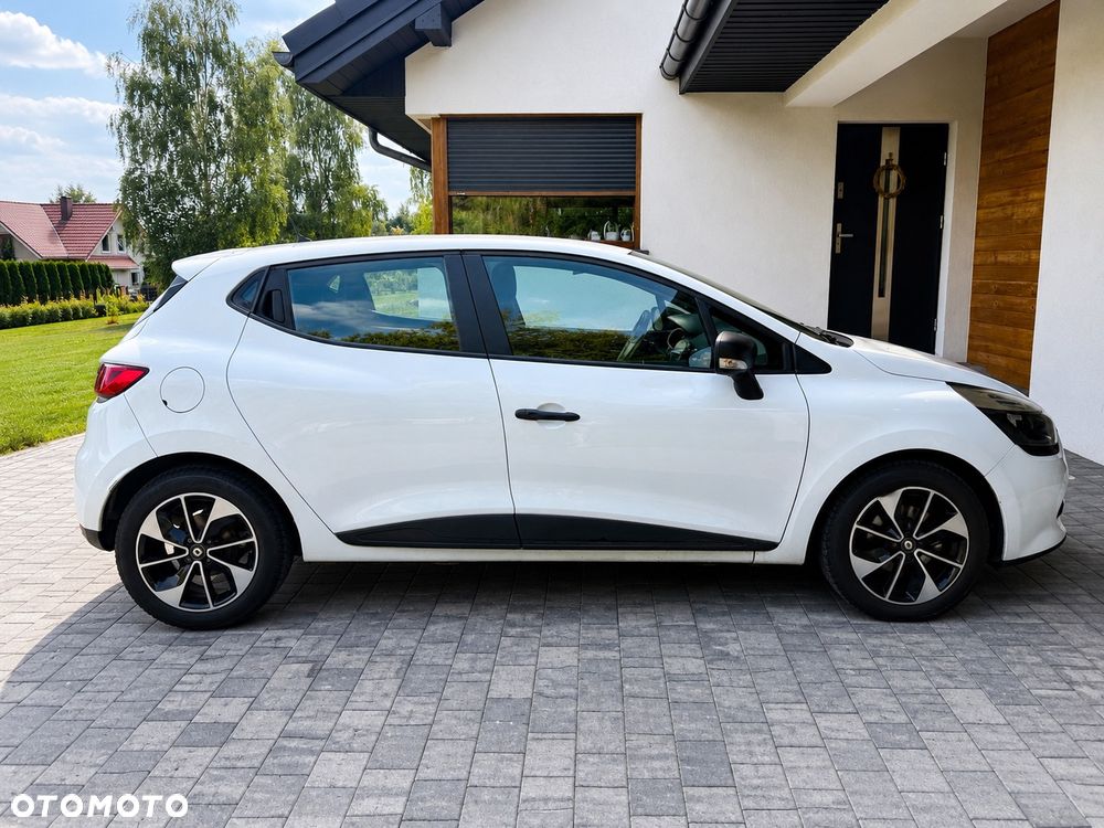 Renault Clio - 1
