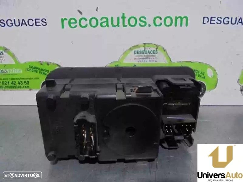 COMANDO LUZES TABLIER CHRYSLER VOYAGER IV 2004 -0YC311DVAA - 2