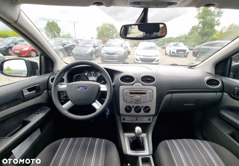 Ford Focus - 8