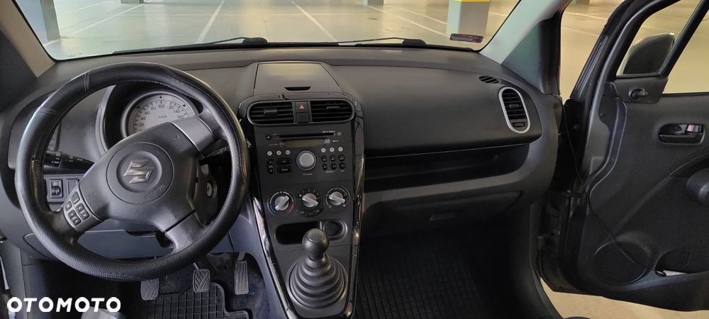 Suzuki Splash - 21