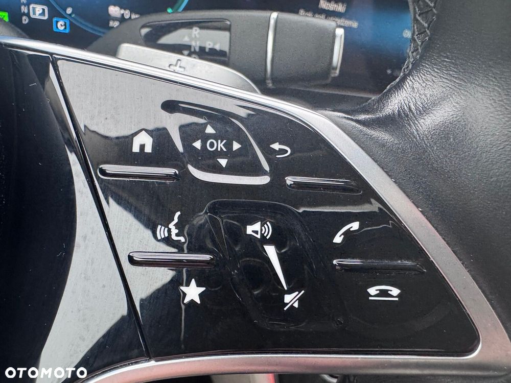 Mercedes-Benz Klasa E 300 de Exclusive - 26