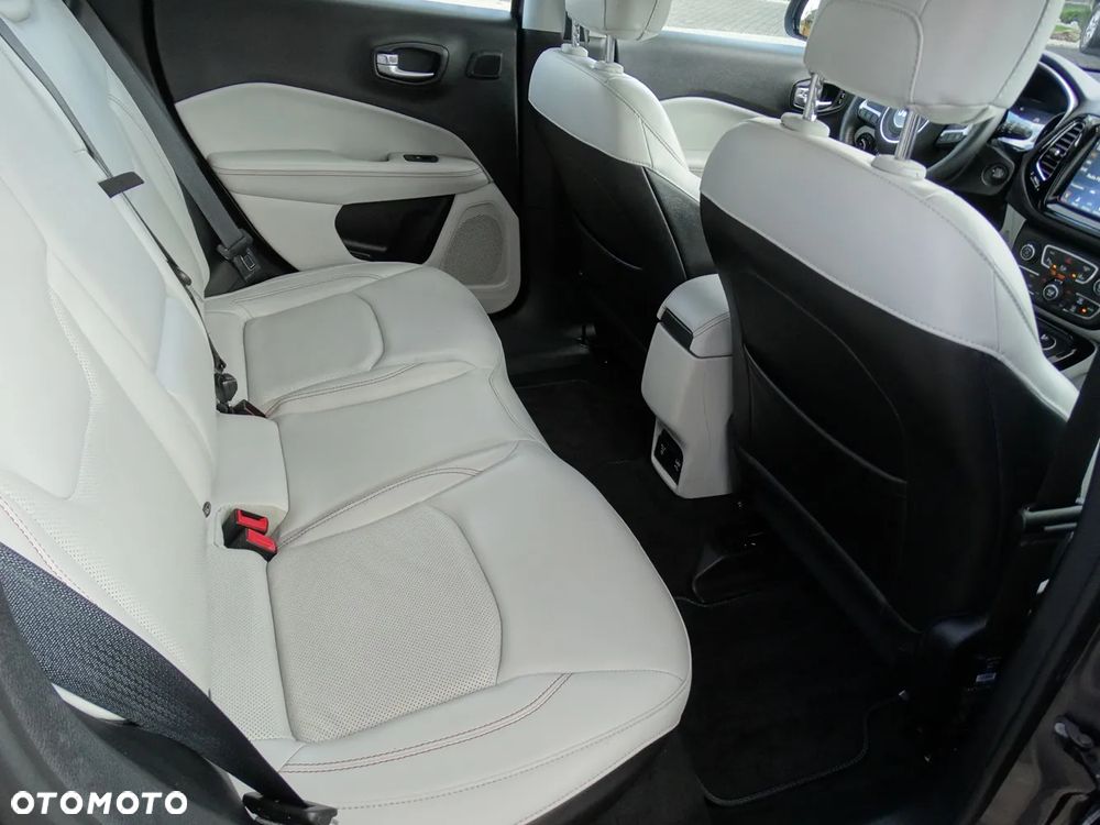 Jeep Compass 1.4 MultiAir Limited - 16