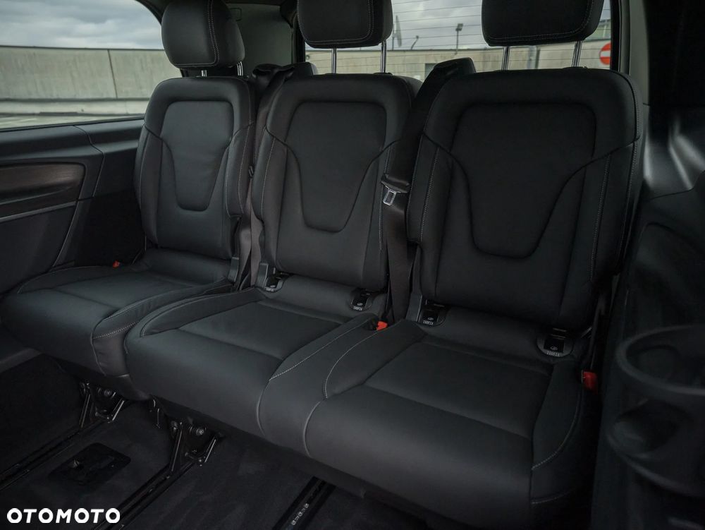 Mercedes-Benz Klasa V 300 d 4-Matic Avantgarde 9G-Tronic (ekstra d³) - 19