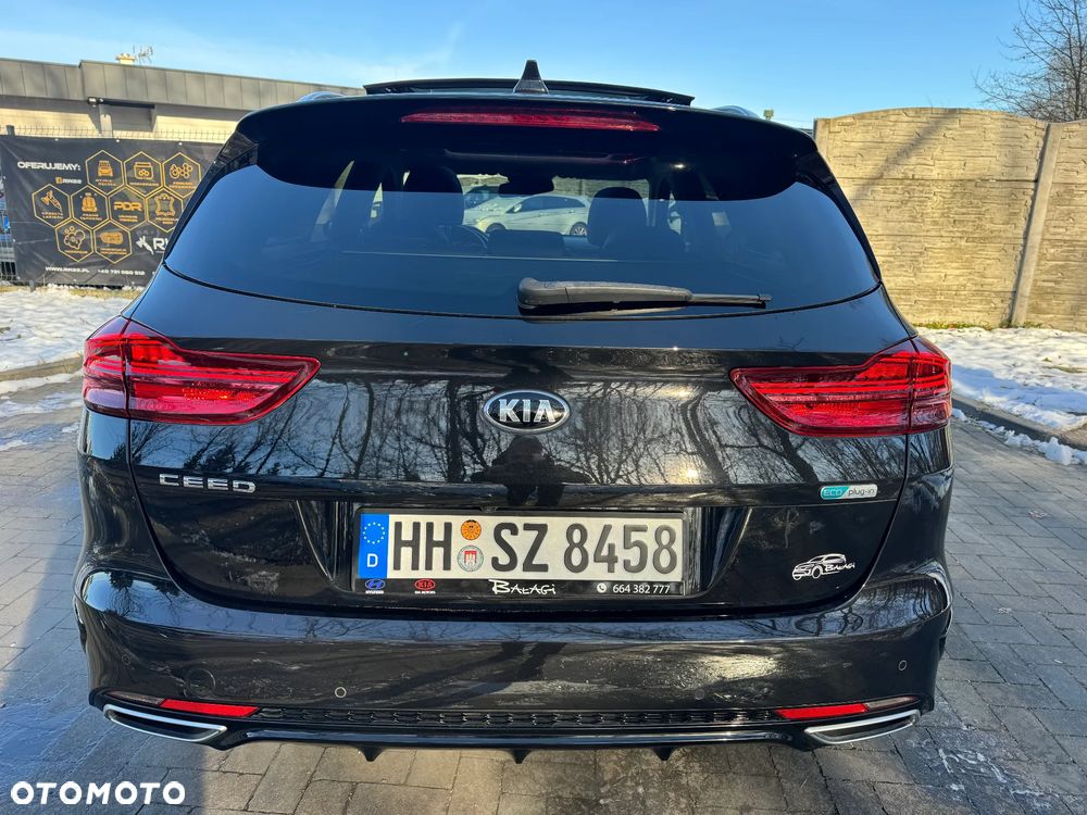 Kia Ceed 1.6 GDI PHEV Business Line DCT - 19