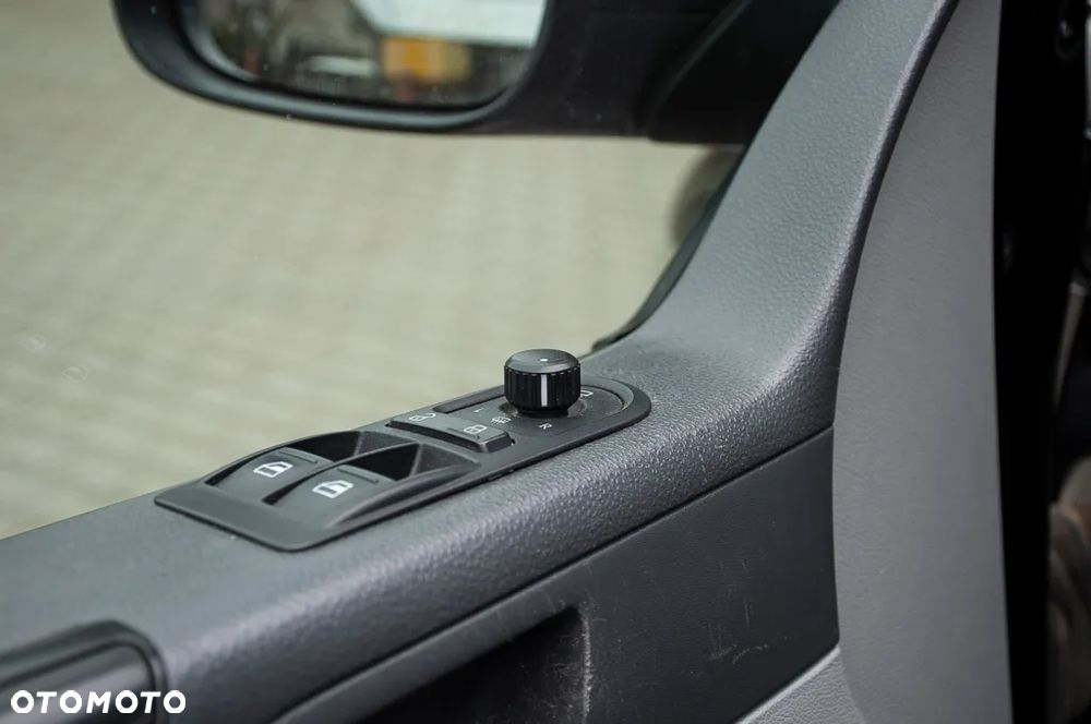 Volkswagen Transporter - 38